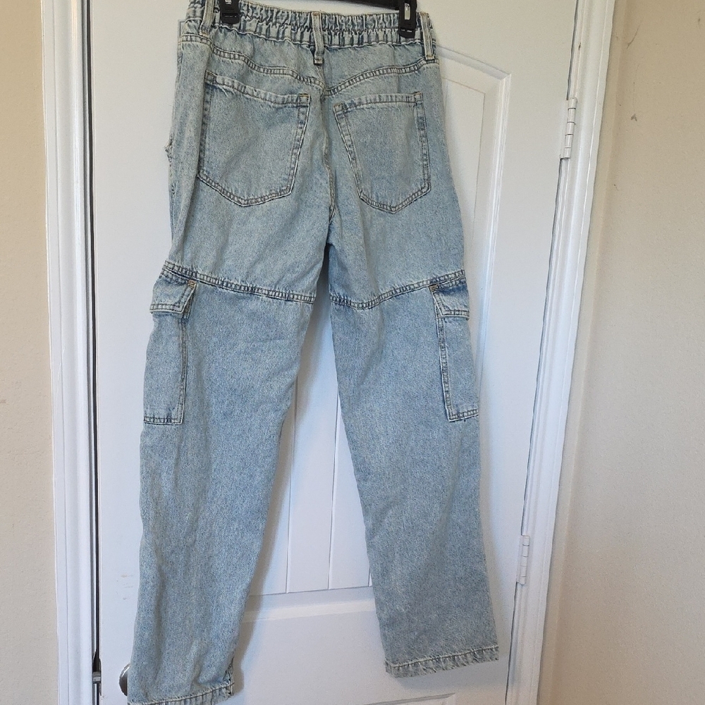 Aeropostale Light Blue Low Rise Cargo Jeans - Picture 4 of 4